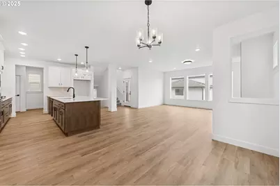 15480 SW Everglade Ave, Tigard, OR 97224 - Photo 9