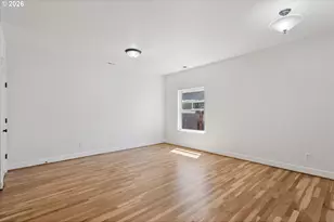 2605 SE 105th Ave, Portland, OR 97266 - Photo 3