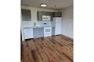 301 N 15th St, Hood River, OR 97031 - Photo 7