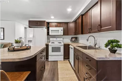 615 W 21st St, Vancouver, WA 98660 - Photo 23