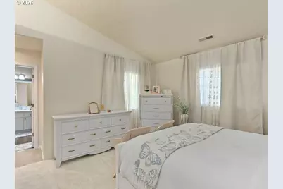 14404 SE Oregon Trail Dr, Clackamas, OR 97015 - Photo 19