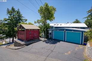 29790 Hound Dog Rd, Gold Beach, OR 97444 - Photo 39