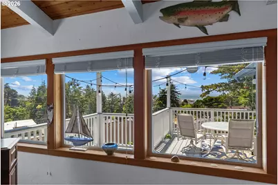 29790 Hound Dog Rd, Gold Beach, OR 97444 - Photo 5