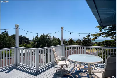 29790 Hound Dog Rd, Gold Beach, OR 97444 - Photo 27