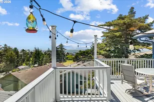 29790 Hound Dog Rd, Gold Beach, OR 97444 - Photo 25