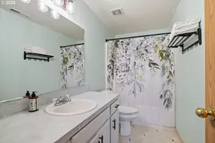 242 Adams Dr, Kelso, WA 98626 - Photo 21