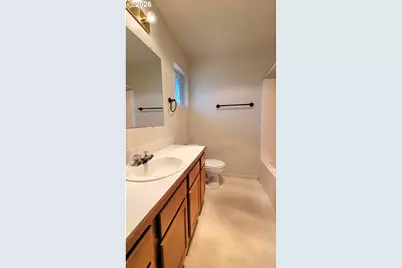 919 S 37th Pl, Springfield, OR 97478 - Photo 7