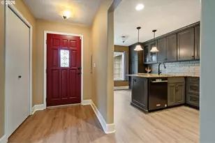 8449 SW Alden St, Portland, OR 97223 - Photo 9