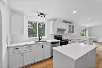 2031 Loop Rd, Stevenson, WA 98648 - Photo 11