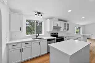 2031 Loop Rd, Stevenson, WA 98648 - Photo 11