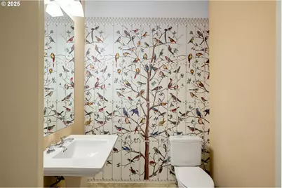 7910 NW Gales Ridge Ln, Portland, OR 97229 - Photo 21