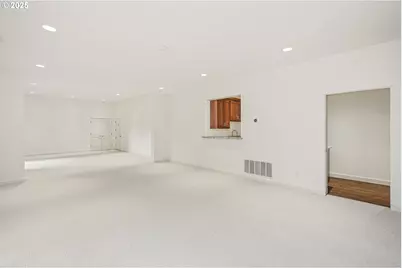 7910 NW Gales Ridge Ln, Portland, OR 97229 - Photo 41