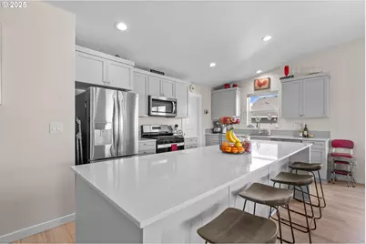 205 River Ridge Dr, Boardman, OR 97818 - Photo 7