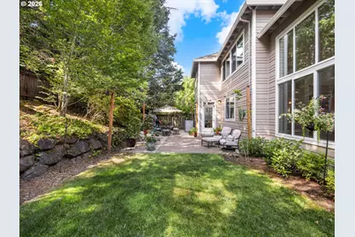 12852 NW Waker Dr, Portland, OR 97229 - Photo 39