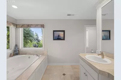 12852 NW Waker Dr, Portland, OR 97229 - Photo 29