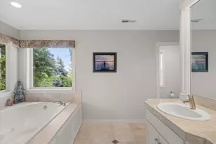 12852 NW Waker Dr, Portland, OR 97229 - Photo 29