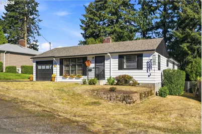 3349 SW Luradel St, Portland, OR 97219 - Photo 3