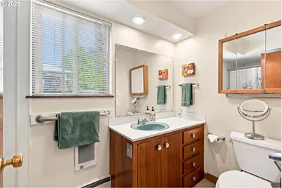 3349 SW Luradel St, Portland, OR 97219 - Photo 33