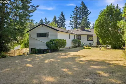 3349 SW Luradel St, Portland, OR 97219 - Photo 43