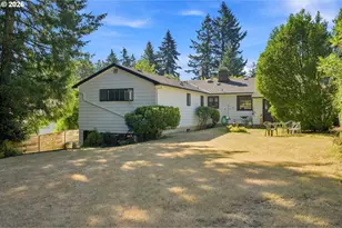 3349 SW Luradel St, Portland, OR 97219 - Photo 43