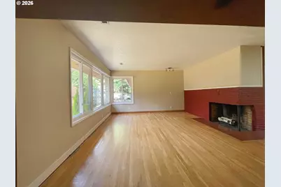 18100 Bryant Rd, Lake Oswego, OR 97034 - Photo 13