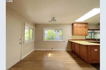 18100 Bryant Rd, Lake Oswego, OR 97034 - Photo 15