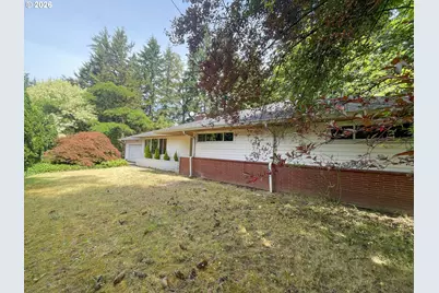 18100 Bryant Rd, Lake Oswego, OR 97034 - Photo 3