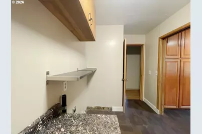 18100 Bryant Rd, Lake Oswego, OR 97034 - Photo 23