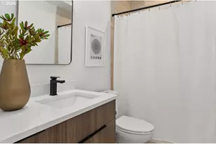 3215 SW Sherwood Pl, Portland, OR 97201 - Photo 41