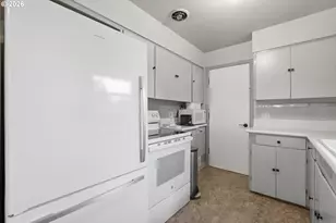 3922 SE 70th Ave, Portland, OR 97206 - Photo 11