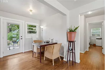 3922 SE 70th Ave, Portland, OR 97206 - Photo 9