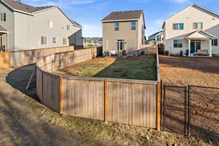 1857 N Millican Creek St, Lafayette, OR 97127 - Photo 37