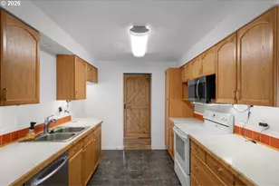 2301 Compton St, Eugene, OR 97404 - Photo 17