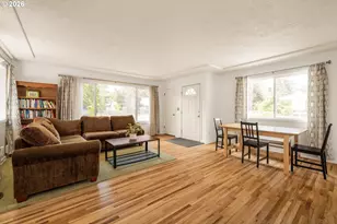 3734 SE 132nd Ave, Portland, OR 97236 - Photo 5