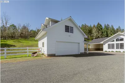 3849 Cole Rd, Oakland, OR 97462 - Photo 5
