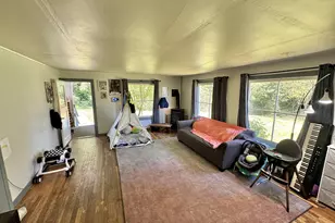 1003 W 12th St, Coquille, OR 97423 - Photo 7