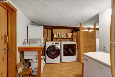 2520 Carroll Rd, Mosier, OR 97040 - Photo 35