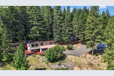 2520 Carroll Rd, Mosier, OR 97040 - Photo 1