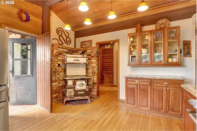 2520 Carroll Rd, Mosier, OR 97040 - Photo 15