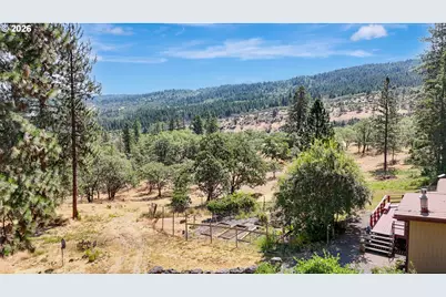 2520 Carroll Rd, Mosier, OR 97040 - Photo 47