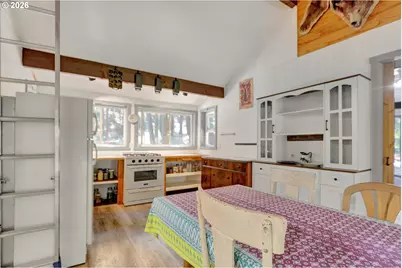 2520 Carroll Rd, Mosier, OR 97040 - Photo 43