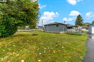 334 Roake Ave, Castle Rock, WA 98611 - Photo 33