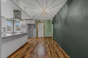 334 Roake Ave, Castle Rock, WA 98611 - Photo 9