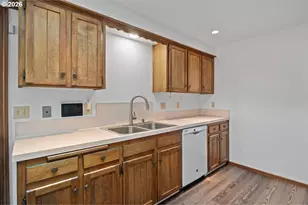 4065 47th Ave NE, Salem, OR 97305 - Photo 17