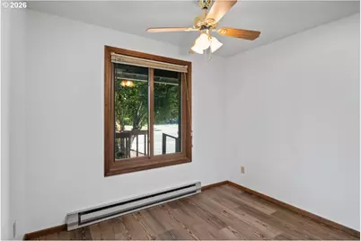 4065 47th Ave NE, Salem, OR 97305 - Photo 13