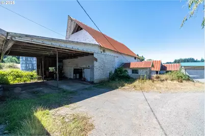 94540 Willanch Ln, North Bend, OR 97459 - Photo 37