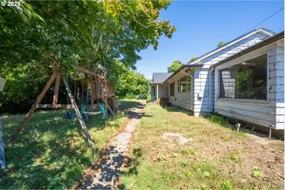 94540 Willanch Ln, North Bend, OR 97459 - Photo 25