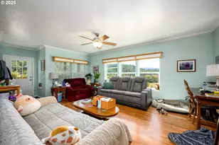 1745 Rifle Range Rd, Roseburg, OR 97470 - Photo 17