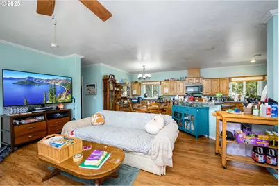 1745 Rifle Range Rd, Roseburg, OR 97470 - Photo 19