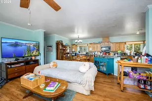 1745 Rifle Range Rd, Roseburg, OR 97470 - Photo 19